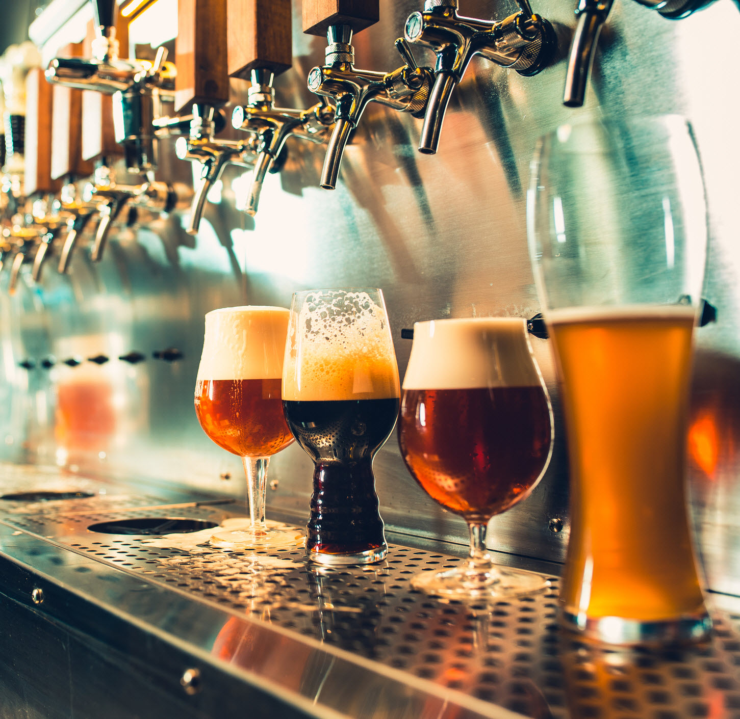 lager-beer-on-tap lager beer on tap