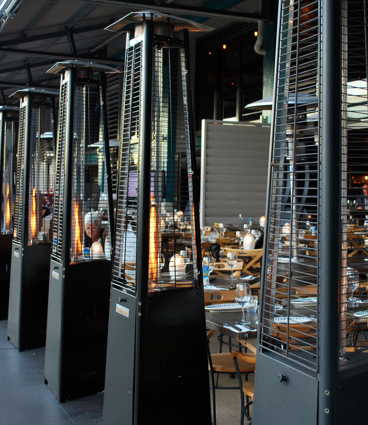 propane-gas-heaters-at-a-restaurant propane gas heaters at a restaurant